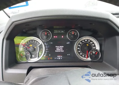 2016 Ram 1500 Lone Star z USA, uszkodzony, nr VIN 1C6RR7LT6GS211835